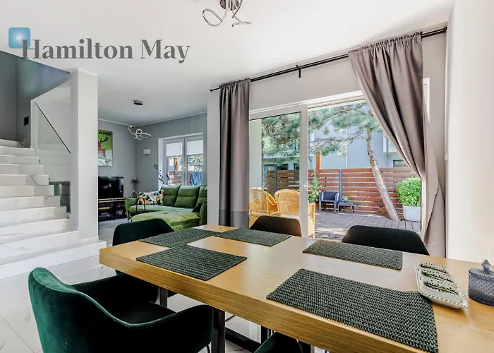 펜션 The Family House Wawer